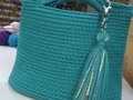 Muselina respondiendo preguntas: Dan clases de carteras 👛 en trapillo?  Si, usted para tejer carteras 👜 en trapillo o cualquier otro material ya debe saber tejer Crochet.  Si aún no sabes y quieres aprender de este arte 🧶 participa de nuestras clases para principiantes.  Se tejer pero tengo tiempo que no tejo.....  Comienza como principiante 🧶 para retomar las puntadas.  Recuerda el tejido 🕸️es práctica mientras más tejemos mejor nos queda.  Para información puedes contactarnos a través de Whatsapp 📱 04141406208  ☎️ Telf tienda 0212 2573172  #bagstrapillo #bolsosacrochet  #trapillolovers  #tejer #ilovetejer #clasesdecrochet #crocheteando #muselina