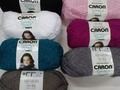 CARON SYMPLY SOFT PARTY  99% acrílico 1% metálico  Nro. 4 medium  Ganchillo 5 mm  Dos agujas 5 mm  Se puede lavar en lavadora .  Realiza tu pedido por Whatsapp  📱 04141406208 🛵 Disponible delivery  🚚 Envíos nacionales  #muselina #tejeresterapia #tejequeteje #tejer #tejeramano #tejedorasfelices #tejedoresdesueños #tejedoresvenezolanos #merceriasencaracas #merceriasonline #merceriacondelivery #merceriadevenezuela #caracas #macaracuay