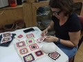 Viernes disfrutamos nuestra clase de crochet, las alumnas siguen aprendiendo, ya verán lo que estamos tejiendo con #grannysquare .  #aprendeyemprende con las clases de crochet.  ¿Quieres aprender?  Puedes contactarnos a través de Whatsapp  📱04141406208  ☎️ Telf tienda 0212 2573172   #crocheteras #muselina #crochetcaracas #crocheterosdevenezuela #clasesdecrochet #ilovecrochet
