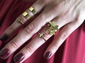 Coleccion GOLD&COLOR'S#hermosos anillos bañados en oro# . . . . . . #anillos#iniciales#variados#bañadosenoro#ajustables#disponibles#usa#atlanta#miami#panama#mexico#vzla💛💙❤️#tlf+584246660026#