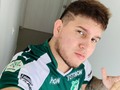💚... perdón por no tener la nueva.