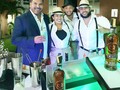 Compartiendo con amigos y colegas en el cumpleaños de mi querida amiga. Excelentes cocteles, que son mi bebida preferida y maravillosa música.   .  #drsotomontenegro #sotomontenegromd #ConcienciaGlobal #SomosNaturalLook #esteicafacial #aesthetics #plasticsurgery #lift #cirugiaplastica #botox #PBSerum #rino #rinoplastia #rhinoplasty #toxinabotulinica #rejuvenecimiento #acidohialuronico #mamoplastia #ellanse #implantesmamarios #aumentomamario #rinomodelacion #armonizacionfacial #caracas #venezuela #fashion #moda #hilos #enzimas #miss