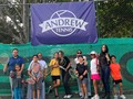La mejor inversión para tus hijos!! Empieza sus clases de tenis 🎾 cupos disponibles lunes a viernes 3:00pm de 4 a 11 años. Escríbenos para más info 🤙🏻🎾💜