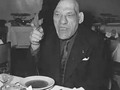 Comentario #EntreNotas Maurice Tillet luchador francés quién sufrió de gigantismo fue la inspiracion para el personaje animado Shrek..