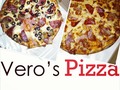 Noche de @veros_pizza una #Veros y una #Caprichosa Mozarella Jamón Salchichon y anchoas.... #DEMASIADO BUENAS! están en la av Lara al lado de Banesco en el Terraza Parking Grill