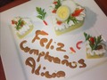 Pedido especial para mi mamá @aliciamoran19 en @pachasgourme el arte y cariño de @caropachas 👏👏👏👏 lo mejor de la comida peruana en #Barquisimeto #Venezuela #Causa #Limeña chef @pachasfarje