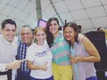 Junto a mi bonita #familia @onda1045 en el #conciertodeljuguete de @jonathanacostah quiero que noten en a foto el nivel de entrega de este cantautor larense en tarima. #ahora en @maranellobar #Sambil #Barquisimeto #PidoPermiso