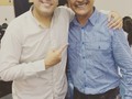 Que lujo compartir con el maestro @virgilioarrieta y como no lograr una fotografía para recordar estos momentos! #FelizNavidad #PidoPermiso #elconciertodeljuguete