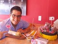 Que preparar almuerzo ni que nada.... Este lunes de carnaval Me vine a @burritomucho a comerme este #Burrito de #Pernil con lomo de cerdo macerado a la naranja y vino, incluye pico e gallo, crema de frijoles, guacamole, nata y arroz a la mexicana! Es buenisimo!!! Pero si te da fastidio salir pidenos al delivery llama al 0251-2527034 #Barquisimeto ya dice #ailofburrito mañana también abrimos de 9 a 4pm