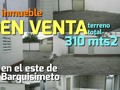 En #VENTA inmueble en el este de #Barquisimeto área total de 310 mts2 estratégica ubicación y acceso (cercano Av. Lara) Ideal para desarrollos comerciales, edificaciones, oficinas, restaurantes... 👉Info 0424-592-49-90  #SeVende #inmueble #terreno #este #ZonadelEste #Lara #Venezuela #CentroComercial #Inmueble #terreno #oficinas #localescomerciales #clinicas #agencias #bancos #restaurante #VentadeAutos #autolavado #edificaciones #comercio #enventa #Vende #compra #Comercial #inversion
