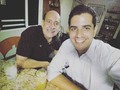 Noche de celebración con mi padrino querido @pelonrivhar compartiendo entre poesía líquida buenas conversaciones pero lo mas importante es la #Familia estar siempre unidos aún en la distancia! #Gratitud #Bendiciones #Caracas #Venezuela
