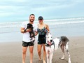 Pegao en la playa 🏖 en familia @sel_bc ♥️🫶🏻🤩 jugando a caras y gestos 🤭 con @grandanes_tonito desliza ⏩⏩⏩  #funny #memes #meme #funnymemes #lol #dankmemes #comedy #fun #love #memesdaily #follow #like #humor #funnyvideos #instagram #tiktok #instagood #lmao #dank #jokes #cute #explorepage #dailymemes #viral #laugh #edgymemes #bhfyp #memepage #funnymeme #greatdane 💦👀💯😂😂💎🔥😤💦👌💯😂🙏😂😂💎💎🔥😤💦👀👀