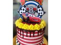 Hermoso diseño de tortas para un precioso cumpleañero. . . . Topper: @papirosrecuerdos  #pzocity #guayana #cake #buttercream #carsdisney #disney  #venezuela