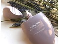 Black Rice Hyaluronic Cream 50 ml - HARUHARU WONDER #PORENCARGO   PRECIO: $85.000   Crema que retiene la hidratación en la piel creando una barrera protectora para evitar la pérdida de humedad con ácido hialurónico altamente concentrado y otras propiedades nutritivas.   ✨Ayuda a llenar la hidratación y nutrición intensiva para aliviar la tensión de la piel y mantener la piel en las mejores condiciones al inhibir la oxidación.  El extracto de arroz negro cultivado en Corea fermentado mejora los efectos antioxidantes a través del proceso de fermentación.   ✨Libre de productos químicos nocivos, apto para veganos y libre de crueldad.   MODO DE USO: Aplique uniformemente sobre la cara y el cuello, toque suavemente y presione para una absorción completa. Uso sugerido: Úselo con otros productos de la línea Wonder Black para obtener un resultado más efectivo.   #haruharuwonder #haruharu #cream #cremahidratante #crema #acidohyaluronico #blackrice #cosmetica #cosmeticacoreana #skincare #cuidadofacial #skin #pielsana #manchas #arrugas #pielsensible #colombia #comprasegura #anvimakeup