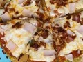 Pizza a lo Dominicano🇩🇴😍🤤!! ¿Quién se atreve? Se ve buenisimaaaa!!  . . #republicadominicana #santodomingo #rd #venezolanosenrd #venezolanosensantodomingo #venezolanosenrepublicadominicana #venezolanosenelexterior #venezolanosenelmundo #venezolanos #coronavirusrd #pizza #pizzard #pizzadominicana #pizzaaplatanada#videoviral #videovirales #funny #fotoviral #love #foodlover