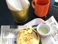 AREPA DE MAMÁ😲😘💛💙❤️ - Ven y disfruta de tu desayuno en @brutalgourmet_bg como en 🏡 - Arepa con queso llanero y cafecito, ahora si que comience el dia!! - @brutalgourmet_bg Buena Gastronomía ⭐️ . . . . . . . . #arepasvenezolanas  #venezuelanbreakfast  #arepasrellenas  #tequeños  #pastelitosandinos
