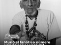 🇻🇪Este jueves falleció a sus 104 años, el fanático de los Leones del Caracas Jesús «Chivita» Lezama, célebre por su amor por la novena del béisbol de Venezuela, sigue al equipo desde que se llamaba Cervecería de Caracas, cuando jugaba en San Agustín, en 1942. El animador había llegado en 1936 a la capital, proveniente de Tucupita.  Luego se hizo recurrente su aparición en el estadio Universitario y se convirtió en una figura emblemática. Su dedo apuntando al cielo es una marca registrada.  By: @deultimominutomedia   #DeÚltimoMinuto #ElPeriódicodelaVerdad
