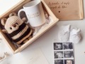 Los nietos 💛 ~ El deseo y amor más grande de los ABUELOS ~  “Una noticia que hará brincar el corazón y alegrará el alma, porque la FAMILIA es el mejor REGALO de DIOS” ✨  Te acompañamos en las mejores y más importantes noticias de la vida. Visita nuestra tienda o escríbenos a nuestro whatsapp 📲3005198487