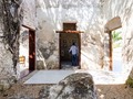 Niop Hacienda in Champoton, Campeche, #mexico ⠀ In the south-east of Mexico, AS Arquitectura and R79 designed a #hotel on the remains of an old hacienda, keeping unchanged, the ruins, respecting a forgotten past and its beauties, carrying out subtle interventions on the existing.⠀ ⠀ Image © David Cervera Castro⠀ ⠀ #awesome⠀ #Architecturenow⠀ .⠀ .⠀ .⠀ #architect #arquitecto #arquiteto #casa #house #home #design #light #photography #modern #pool #housedesign #housedecor #architectlife #architectdesign #architectplans #houseplant #architectblog #arquitectonico #arquitectosmodernos #arquitetobrasil #nycarchitecture #nycarchitect #homedecor #losangelesarchitecture #modernhome