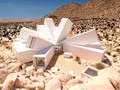 This container-based structure of the Starburst Joshua Tree House visualized by @whitaker_studio, is set to star by the end of this year. The project will be built with repurposed shipping containers, raised by concrete columns standing out as a modern and effective design blending seamlessly with the landscape. __________ #ArchitectureNow All materials presented on this site are Ⓒcopyrighted and owned by the creators listed above.