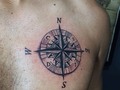 Es bueno saber de dónde vienes para saber a dónde vas.  #brujulatattoo