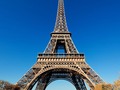 ¿Planeando el próximo viaje? 🛩 Si Paris está en tu mente te dejamos los 8 IMPERDIBLES 🔹1.- Sube a la cima de la torre Eiffel 🔹2.- Empieza el día en los Campos Elíseos 🔹3.- No te pierdas el Museo del Louvre 🔹4.- No te pierdas la catedral de Notre-Dame 🔹5.- Montmartre 🔹6.- Disfruta de un crucero por el río Sena 🔹7.- Pasa un día inolvidable en Disneyland Paris 🔹8.- Visita el Palacio de Versalles ¡Cotiza con nosotros! ✈ Estaremos felices de atenderte y darte la mejor opción para esas vacaciones soñadas... 🙌 Puedes escribirnos a reservas@yaviajar.cl o directo a nuestros Whatsapp +569 3691 7636 o +569 7959 9038 📞 ¡Estaremos felices de atenderte!✨  #viajes #travellife #travellove #agenciadeviajes #paquetesturis #viajaseguro #agenciadeturismo #paquetesallinclusive #viajar #amoviajar