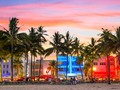 ¿Sueñas con viajar a Miami? 🏝 ¡El primer paso es cotizar! 🙌 Hoy te contamos sobre el top 10 de lugares para conocer en Miami 🔹South Beach y Ocean Drive 🔹South Pointe Park 🔹Art Déco en South Beach 🔹Little Havana, un pedacito de Cuba en Miami 🔹Bayside Marketplace 🔹Lincoln Road Mall: Shopping, restaurantes y bares 🔹Museo Vizcaya y los Jardines 🔹Un paseo por Wynwood y el Midtown Miami 🔹El Seaquarium: el acuario de Miami ¿Cómo cotizar? Puedes escribirnos a reservas@yaviajar.cl o directo a nuestros Whatsapp +569 3691 7636 o +569 7959 9038 📞 ¡Estaremos felices de atenderte!✨  #viajes #travellife #travellove #agenciadeviajes #paquetesturis #viajaseguro #agenciadeturismo #paquetesallinclusive #viajar #amoviajar #miami #miamitravel