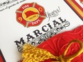 Especiales invitaciones temática #bombero para los 90 años de Don Marcial 🎁🍷#invitacioncumpleaños
