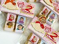 Estos lindos y deliciosos pack con chocolates como un lindo detalle para el cumpleaños de Florencia ♥️🧡💚💕#cholatespersonalizados #cumpleaños #cumpleañosfeliz #ideaspararegalar