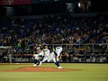 El lanzador dominicano Keury Mella @keurymella cerrando en el 1er partido de la serie entre @sultanesoficial vs @rielerosags   Los Rojos de Cincinnati lo subieron a Grandes Ligas en 2017, 2018 y 2019, además de haber estado con los Diamondbacks de Arizona en 2020 y 2021 además jugó en la Chinese Professional Baseball League para los Uni-President Lions; hoy se encuentra jugando para la Novena Regia de la Liga Mexicana de Beisbol  #baseball #baseballlife #baseballislife   Arthur Proa Nikkor 200-500 a 250mm F/4.8 1/500 Continuous H Edit Ps  #Sultanes #sultanesmonterrey⚾️