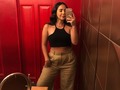 Mismo outfit, distinta ocasión 🥂   Estoy amando estos pants de @zara, me hacen la vida más feliz esos días donde no quiero usar jeans 🫣 y pensar que llevo casi toda una vida con el mito de “las piernonas y bajitas como tú no pueden usar ropa ancha porque se ven gordas” déjenme decirles que ❌ERROR❌ todo depende de un buen equilibrio al momento de vestir 👌 así que si te gusta y te sientes cómoda, ¡úsalo! 🤩  ¿Qué otro mito te han dicho en cuanto a la ropa y tu cuerpo?   #saturdaynight