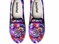 New shoe 👞 design in my online shop.  Order here:  👇    Durable 82% polyester, 18% cotton material blend. Classic slip-on silhouette with rubber sole for dependable traction. High-quality dye sublimation heat transfer print. Removable in-sole with cushion and comfort bubbles. Bucketfeet are standard widths, B for women and D for men. If you are unsure about sizing, we suggest staying true to size. Machine wash cold and air dry.  #art #sliponshoes #fashion #original #unique #animals #colors #horse