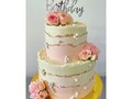 #cake #happybirthday #buttercreamcake #buttercream #roses #floralcake #bolos #bolosdecorados #bakedvanillapasteleria