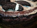 Choco/Oreo Cake by @bakkercakes