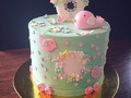 Cake para un baby shower . . . . #buttercreamcake #babyshowercake #cake #bakkercakes