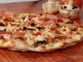 La mejor Pizza de Barranquilla! 🔥 EXTRALARGE : $ 43.900 + 3 Cookies+ Gaseosa 2LT + Domicilio GRATIS.  PARTY PIZZA: $ 65.900 + 5 Cookies + 2 Gaseosas 2LT + Domicilio GRATIS ☎ 3736342 - 3015873863 @BAQPIZZA @BAQPIZZA @BAQPIZZA