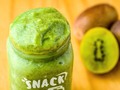 Kiwi +Manzana verde +Espinaca! Ligero es agua y delicioso en yogurt griego endulzado con stevia, ambos saludables 👌🏻 #Healthyliving Sigue a: @snackfitme