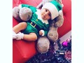Feliz pronta navidad 🎄 Que todos los deseos sean cumplidos y que cada Niño de todo el mundo sea siempre feliz ☺️ • • • Ropa: @babylup_ •Elefante : @kelvishappybabies #merychristmas #mamanoel Sigue a: @auri_fit
