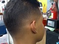 Un buen corte 💈💪 🇨🇴 #barbershop #barberking #barberia #estilo #fade #lowfade #newyork #kingston #rap #top #medellin #colombia #españa #venezuela #world #summer