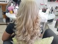 Blondie 👑  Reservaciones: 📞 305 225 1666 / 786 450 9534 . . . #balayage #highlights #haircare #princessbeautysalon #beautyhair #ladies #hairtreatment #instahair #miami #miamidade