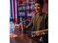 Algunas fotos hechas para @restobar_sazoncasero con su Bar Tender: @__seebaa__ 🍸🍷 . . . . . #cocktail #drinking #alcohol #jackdaniels #jin #tonic #sour #pisco #wine #instagram #instachile #instagood #tbt #instadaily #restaurant #bar #bartender #night #party #photography #professional #canon #rp #a #viñadelmar #quilpue #villaalemana #vregion #instastgo