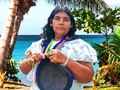 En el corazón de cada hogar, se encuentra una madre. Una mujer que da todo de sí misma, sin esperar nada a cambio. Una fuente inagotable de amor, sabiduría y fuerza. Gracias por su incansable dedicación, por enseñarnos con el ejemplo, por llenar nuestras vidas de alegría y por ser nuestro refugio seguro en los momentos difíciles. Mamá, eres mi ángel de la guarda, mi confidente y mi mejor consejera. Gracias por ser mi apoyo incondicional en cada paso que doy. Hoy y siempre, te admiro y te amo con todo mi corazón.