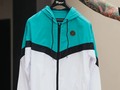 🔥Nuevas🔥 Protégete de la lluvia 🌧 Boycot te cuida! Envios a toda Venezuela.  #chile#peru#outfitkillers#outfitpleace#fitsonpoint#swag#regalo#maskulin#agendashow#hoodies#hoody#bodega#portraitsvisuals#nextvisualportraits#globe_portraits#santiagodechile#yourvisiongallery#backtominimal#venezuela#colombia#doral#peru#chilegram#stgo#whatup#scl#venezuelalibre#caracas#colombia#estadosunidos#hoodies