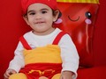 Hoy le escribo unas palabras a mi hijo de 1 año, porque crece un poquito más, y porque quiero compartir con todos la emoción que tengo porque él está a mi lado. Mi pequeño es el bebé más bueno, y aunque para él hoy puede ser un día más, para los que le amamos es el más especial. ¡Feliz cumpleaños, chiquitín!  Ah, también feliz cumpleaños para mi ! Y feliz Día del padre 👨