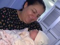 29 / 09 / 2019  Después de 5 días en trabajo de parto con dolores que pensé me matarían luchando por darte a luz, llegas a mi pecho indefensa recién salida de el que fue tu hogar por casi 9 meses dando gritos de vida y calmándote solo con la voz de tu madre, con mi madre a mi lado diciéndome que pujara que fuera fuerte con el dolor físico más grande que en mi vida pude haber sentido, abrumada, confundida, exhausta en medio de toda esa guerra llegas tú a plantar bandera de paz a hacerme sentir lo que muchos trataron de describirme pero no sabían como, es que se quedaron cortos y los entiendo tampoco me acerco con palabras a lo que siento por ti.  Solo se que llegas a ser lo más maravilloso que me a pasado en la vida que todo el dolor valió la pena y si tuviera que repetir toda mi vida incluso cometiendo los mismos aciertos y errores volviendo a vivir día a día sabiendo que al final vas a estar en mis brazos lo volvería a hacer  Eres indescriptible, bienvenida hija te amamos....