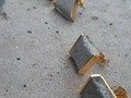 Buenamoza #Zarcillos -Detalles Arquitectonicos -Estructura en Bronce #Triangulo #Rectangulo #OrfebreriaContemporanea  #Earings  #Goldsmith #Jewerlyaddict  #Concreto #Bronce #Concrete