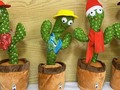 Cactus muñeco de peluche  Cactus Bailarín Repite lo Que Dices, Juguete de Peluche Electrónico con Iluminación, Juguetes para Niños Divertido con 120 Canciones, Juguete de Cactus Cantador con LED (Carga USB) Cactus Divertido Bailando y Cantando: El juguete de peluche de cactus cactus bailando repetidamente puede bailar bailar juguete de imitación de cactus, puede cantar, divertido y lindo puede bailar juguete de cactus juguete de peluche de cactus, grabación de juguete de baile de cactus, junto con cantos y bailes humorís, despertará la atención de los niños, les traerá alegría ! Cactus de baile electrónico, cactus puede hablar. Realizamos envíos a todo el Ecuador  #juguetes #peluches #cactus #cactusbailarin