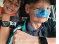 Qer sabroso es regalar Y si es a mi hijo Pare usted de contar A mi hijo lo amo Más que alarmed a mi mismal fin y al cabo Los somos el mismo El.se llama como yo Eso de llama Homónimo  Que es la misma vaina Que bueno es estar contigo  Hijo querido Que duro es separarte de ti Que cantidad de basura te han dicho de mi Pero los genes son una vaina La sangre llama a la sangre El amor de un buen padre correspondido El cariño de un hijo agradecido  El tiempo nos únirá cada día mas El afecto cada día será mas fuerte Que el cemento y el concrete armado Hijo te quiero desde aquí hasta el infinito Y siento que ti también me quieres a mi  Que Dios te bendiga y te cuide siempre Te protea del mal Amén  #CaballosaludCreeEnDios Amen