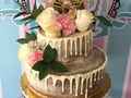 Hay cosas en la vida que no se detienen como tu cumpleaños🧁🎂 o el tus seres queridos 👨‍👩‍👦 Por esta razón hemos decidido trabajar a puerta cerrada y en nuestro taller sobre pedido a domicilio 💗 Tortas en crema 💗Cupcakes en caja x 6 und 💗Postres 💗Tartaletas de frutas 💗Desayunos sorpresas En estos momentos es una sola persona detras de todo ( hornear, decorar, desinfectar, empacar) para que asi mismo el producto salga en perfecto estado y llegue con la mayor seguridad a sus casa 🏘️ Todos los pedidos se toman por whatssap o llamando a nuestra unica linea 🤳3204416481  #hechoconamor #telollevamosacasa #cuarentena