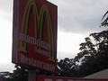 McDonald,s es para tontos, yo prefiero MaMonas :v